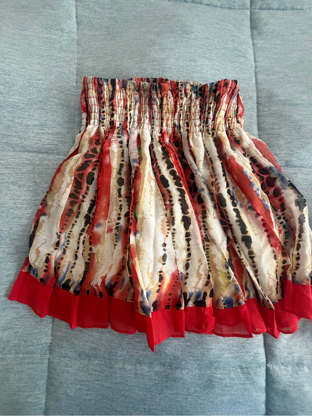 Rachael & Chloe Cream Multicolor Printed Smocked Mini Skirt with Red Hem